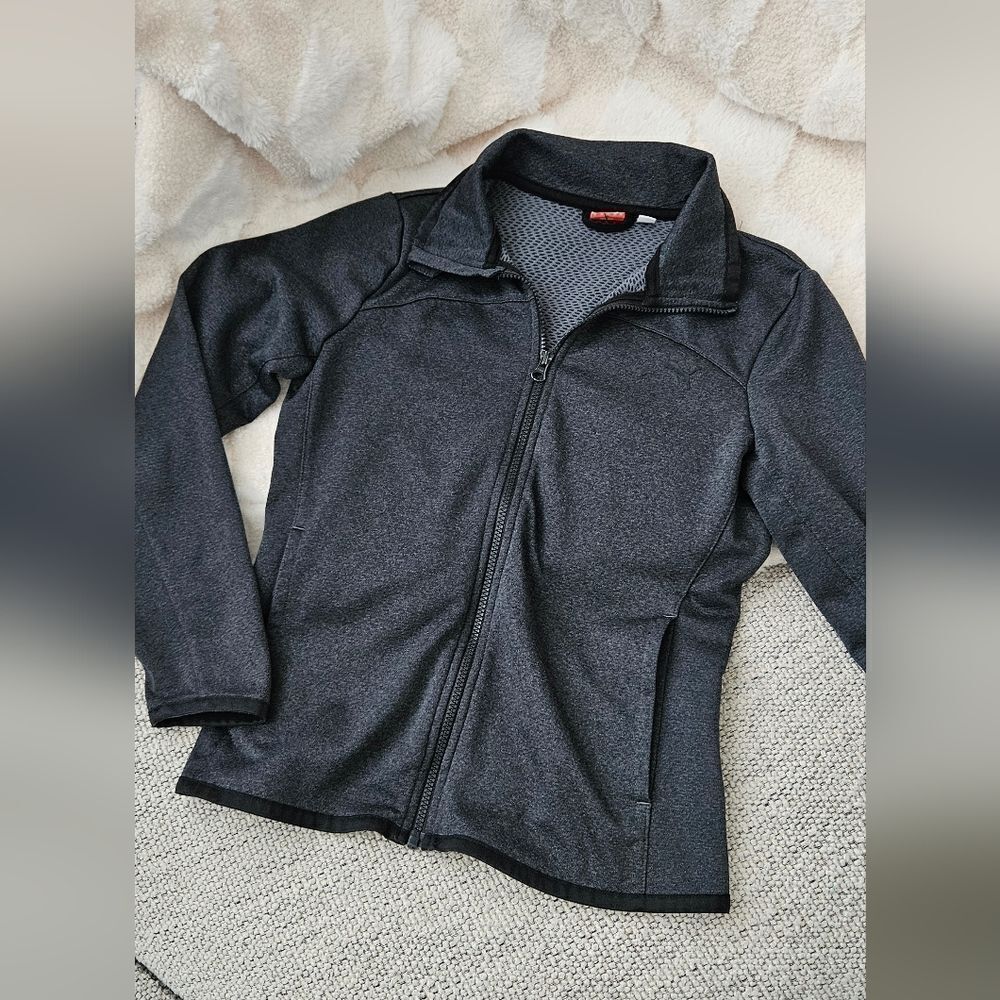 💝Puma grey zip up athletic top